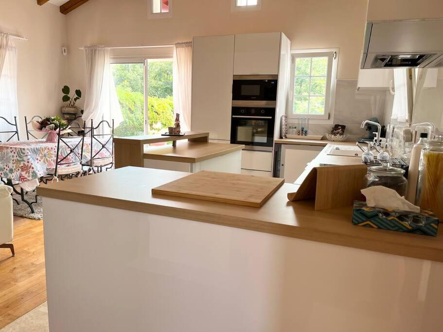 1Km Plage, Agreable Maison 6 Pers Classee 3* Hendaya Exterior foto
